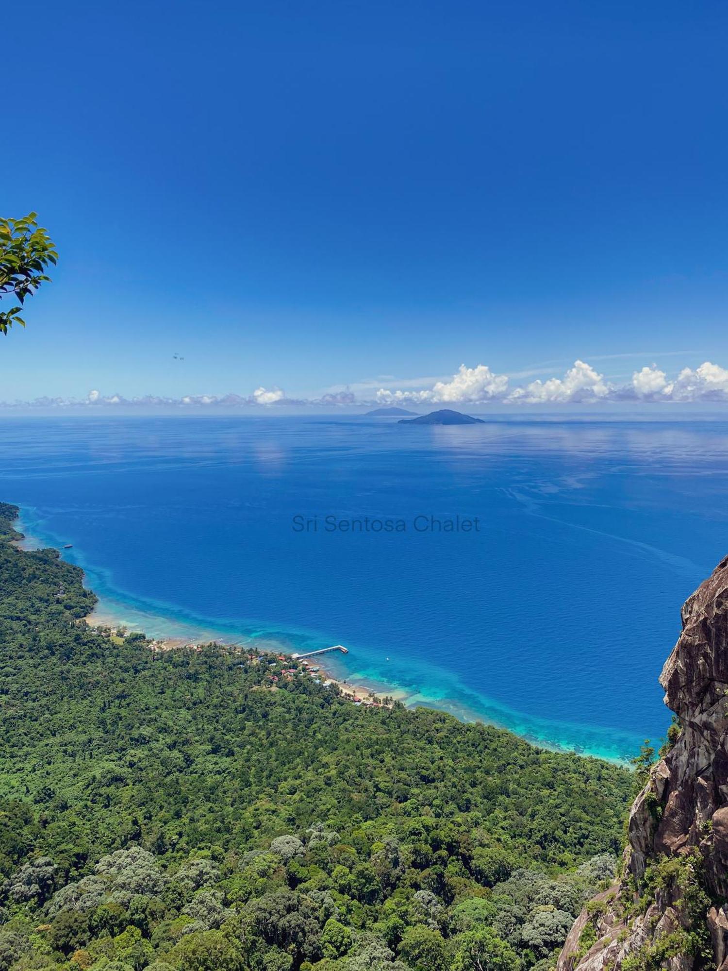 Sri Sentosa Chalet Кампонг-Мукут Экстерьер фото